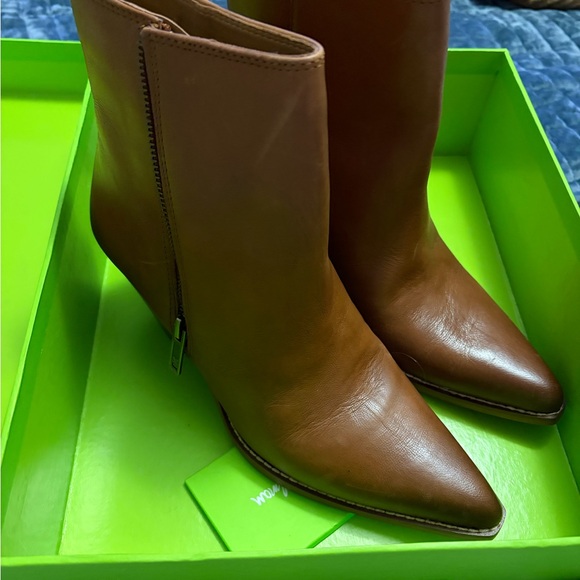 Sam Edelman Jane Boot - Picture 2 of 5